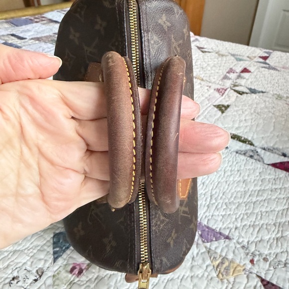 Louis Vuitton Monogram Speedy 25 - Picture 11 of 16